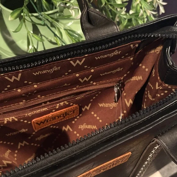 Wrangler Black Tote with Braided Accents - Picture 7 of 9